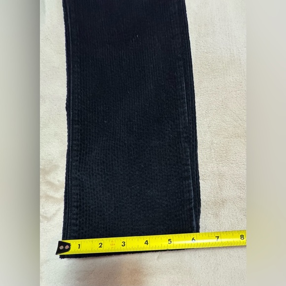 Levi's Classic Mid Rise Skinny Corduroy - Picture 9 of 10